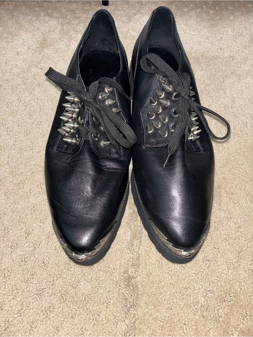 Unif rare Leather spike shoes